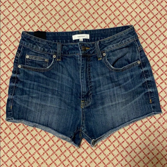 Aritzia Pants - Aritzia (Talula) Jean Shorts